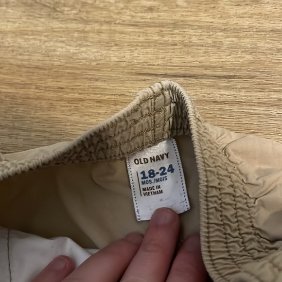 🟢18 to 24 month boy cargo shorts - Picture 2 of 2